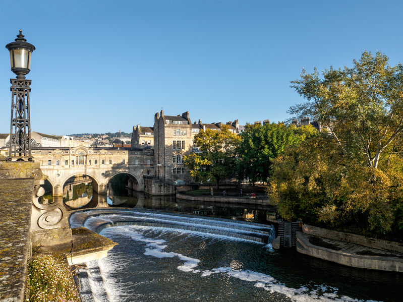 View of pulteney bridge and weir in bath